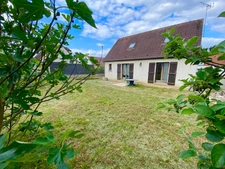 Maison à rafraîchir,sous-sol total THOUROTTE