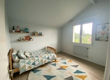 CRAPONNE - Grande maison familiale au calme – espace, potentiel et proximité des commodités