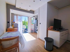 Dpt Pyrénées Orientales (66), à vendre VERNET LES BAINS appartement T2   
