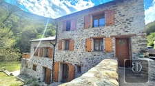 Maison à vendre dans petit hameau 