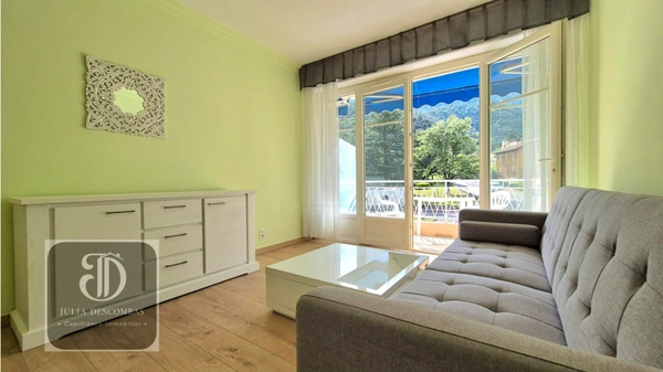 Appartement traversant avec superbe vue VERNET LES BAINS (66)