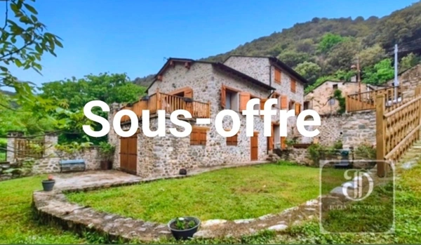 Maison à vendre dans petit hameau 