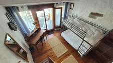 Maison en pierres avec terrasse RIA SIRACH (66)