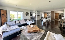Belle maison familiale de plain-pied avec piscine et espace indépendant