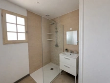 Le Thou, Maison lumineuse, fonctionnelle et facile à vivre.
