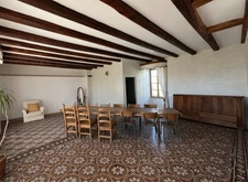Grande maison familiale avec dépendances et fort potentiel d'aménagement