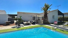 Belle maison familiale de plain-pied avec piscine et espace indépendant