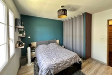 Belle maison familiale de plain-pied avec piscine et espace indépendant