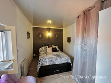 Maison de village de 141 m² avec dépendance et jardin. Beau potentiel