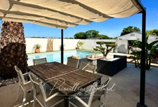Belle maison familiale de plain-pied avec piscine et espace indépendant