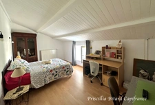 Proche Aigrefeuille d'Aunis, maison familiale avec grand jardin.