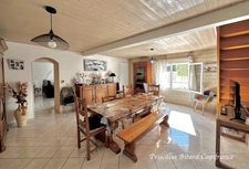 Proche Aigrefeuille d'Aunis, maison familiale avec grand jardin.