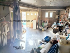 House for sale 6 ROOMS of approximately 153 m² with garden, double garage