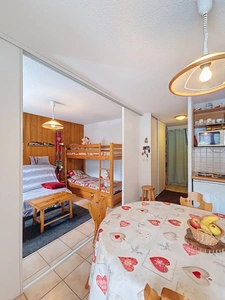 Julie Dos Reis vous présente un appartement à vendre 2 pièces LES CONTAMINES MONTJOIE (74)
