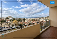 Appartement 156 m² – 3 chambres et bureau – balcons