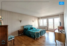 Appartement 156 m² – 3 chambres et bureau – balcons