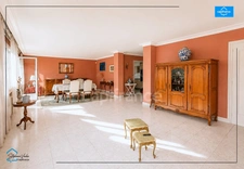 Appartement 156 m² – 3 chambres et bureau – balcons