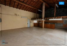 Maison de caractere 140m2, piscine , dépendance attenante de 65 m², terrain 1000m2