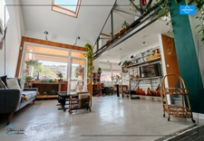 – Maison de ville atypique esprit loft avec garage,  Bas Cours Fauriel 
