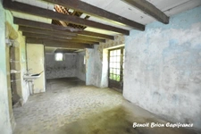 Maison en pierre à rénover – Fort potentiel d’environ 200 m² – Saint-Brice-de-Landelles 50 Normandie