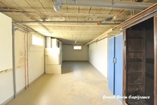 Renovated family home – 135 m² – 6 bedrooms – full basement – 740 m² plot