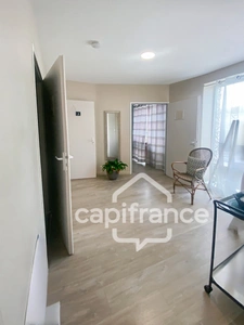 Dpt Gironde (33), à vendre LE HAILLAN Local commercial 
