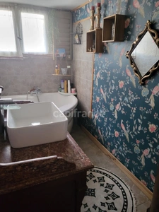 Maison à vendre 8 pièces SALINDRES (30) un appartement indépendant au rdc