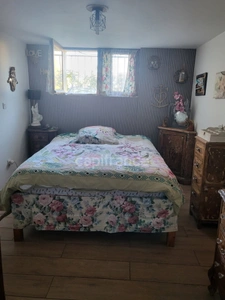 Maison à vendre 8 pièces SALINDRES (30) un appartement indépendant au rdc