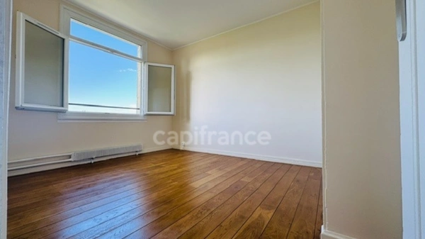 ENTIÈREMENT RÉNOVÉ – 3 CHAMBRES – LUMINEUX & AU CALME-Appartement à vendre 4 pièces CHATILLON (92)