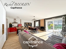 LA MEZIERE (35), 2-bedroom apartment of 77 m2 with terrace - 2 parking spaces, 1 of which is underground