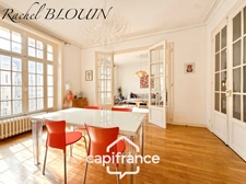 RENNES, Appartement bourgeois Type 5 de 118 m2 dans immeuble de caractère 