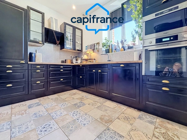 Appartement à vendre 4 pièces RENNES (35), St Hélier, cave, cellier, local vélo, balcons, parking en s.s.