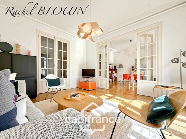 RENNES, Appartement bourgeois Type 5 de 118 m2 dans immeuble de caractère 