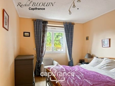 6-room property for sale in NOYAL SUR SEICHE (35)