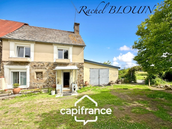 DOL-DE-BRETAGNE (35) Maison en pierre 3 pièces de 75 m2 avec garage sur terrain de 663 m2