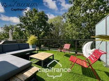 RENNES (35200), Appartement Duplex 8 pièces de 150 m2 en attique 