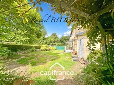 DOL-DE-BRETAGNE (35) Stone house with 3 rooms, 75 m2 with garage on a plot of 663 m2