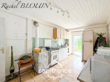 DOL-DE-BRETAGNE (35) Stone house with 3 rooms, 75 m2 with garage on a plot of 663 m2