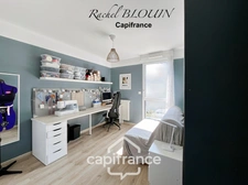 RENNES (35200), Appartement Duplex 8 pièces de 150 m2 en attique 
