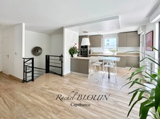 RENNES (35200), Appartement Duplex 8 pièces de 150 m2 en attique 