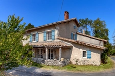 Maison en pierre de 147m² à la campagne