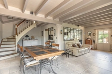 Maison en pierre de 130 m² avec piscine