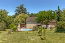Maison en pierre de 130 m² avec piscine