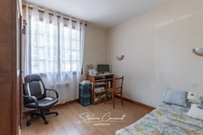Maison de 115 m² avec grand terrain arboré