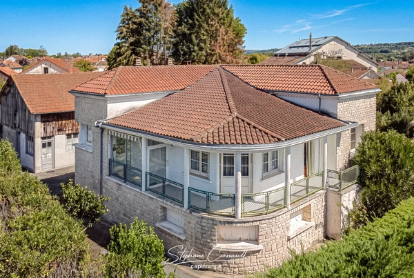 Maison de 123m² avec hangar au coeur de Saint-Astier