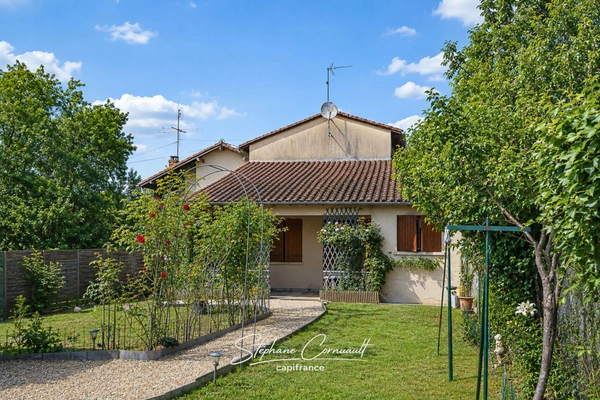 Maison de plain-pied de 83m² avec 2 chambres