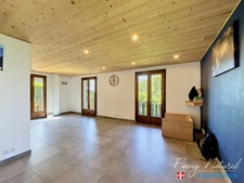 Nouveau Prix ! Maison familiale aux multiples possibilités à deux pas du centre bourg de Voglans