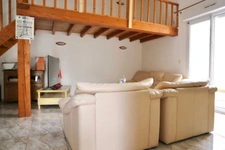 A vendre maison louée de plain pied+parking+garage : Clairmarais, 2 chambres, 2 cours   REIMS (51)