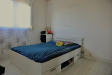 Dpt Marne (51), à vendre REIMS un appartement au quatrième et dernier étage, un balcon, une cave, 