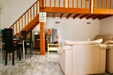 A vendre maison louée de plain pied+parking+garage : Clairmarais, 2 chambres, 2 cours   REIMS (51)